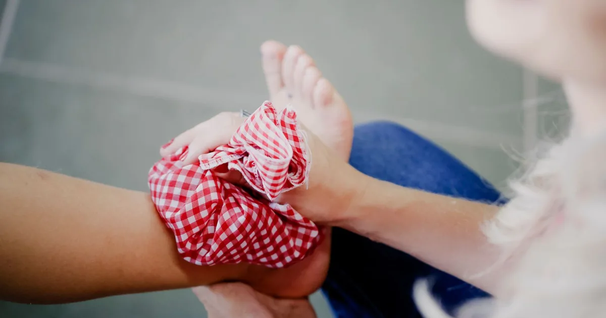 RICE protocol for suspected broken ankle - rest ice compression elevation - podiatrist Howell MI
