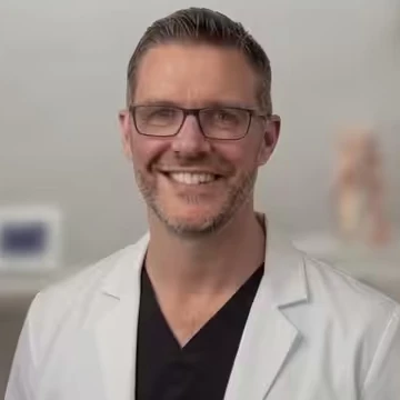 Dr. Tom Biernacki, DPM, FACFAS headshot